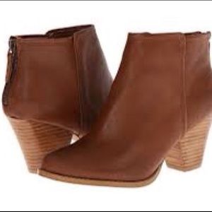 Splendid • Roland Leather Ankle Booties